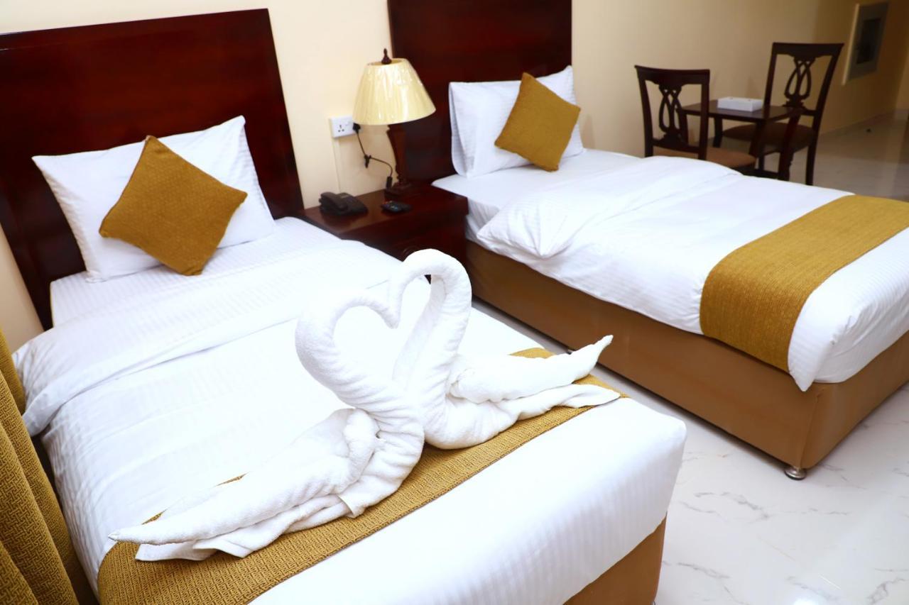 Onyx Hotel Apartments - Maha Hospitality Group Ajman Esterno foto