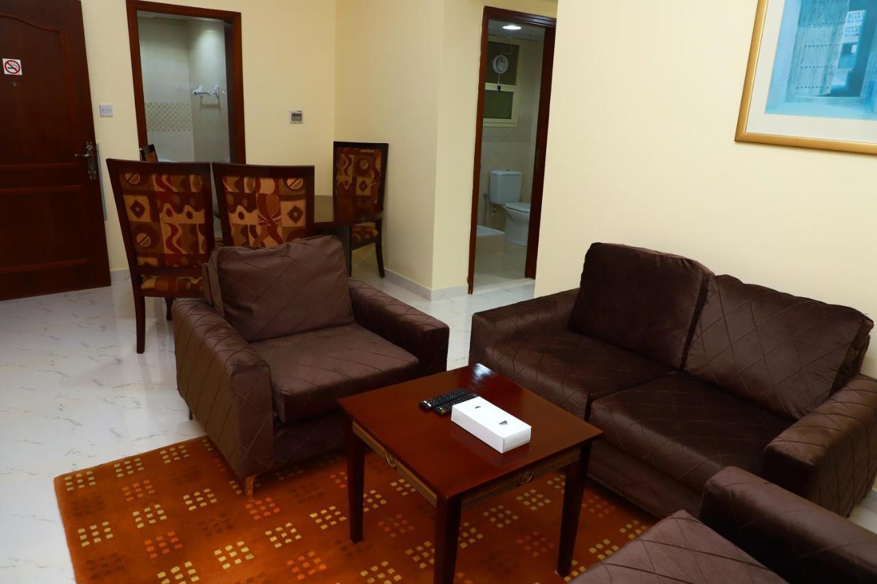 Onyx Hotel Apartments - Maha Hospitality Group Ajman Esterno foto