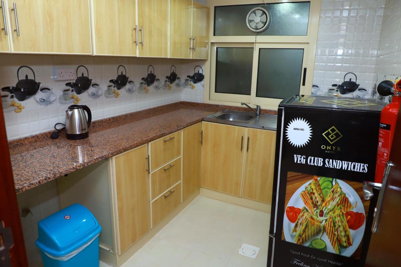 Onyx Hotel Apartments - Maha Hospitality Group Ajman Esterno foto