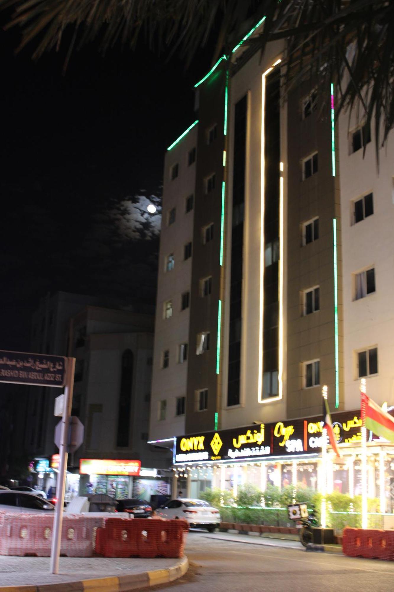 Onyx Hotel Apartments - Maha Hospitality Group Ajman Esterno foto