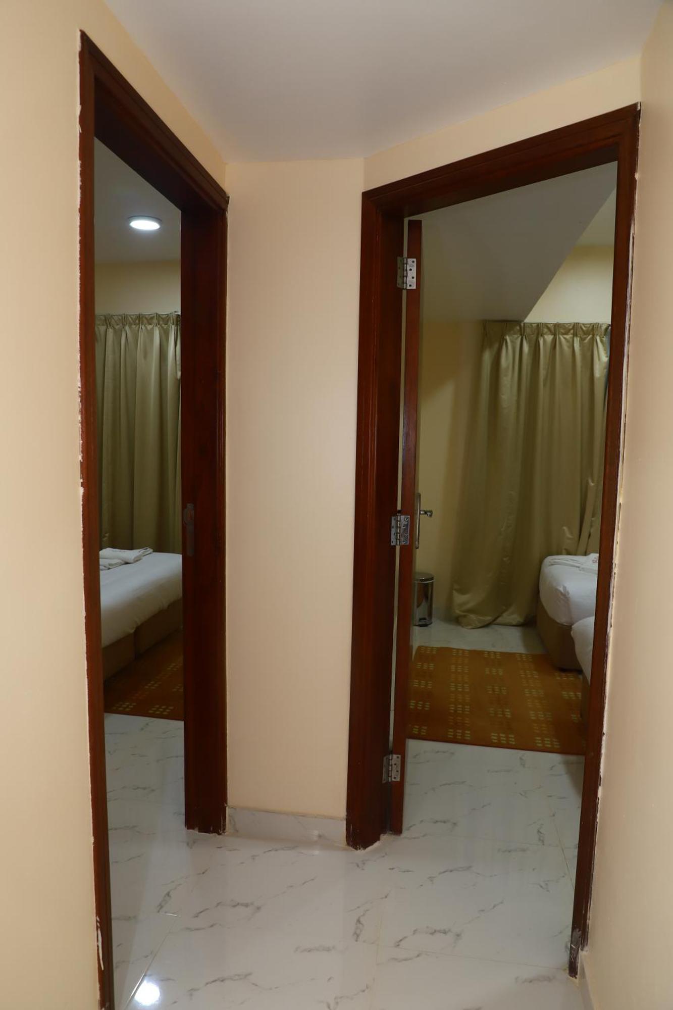 Onyx Hotel Apartments - Maha Hospitality Group Ajman Esterno foto