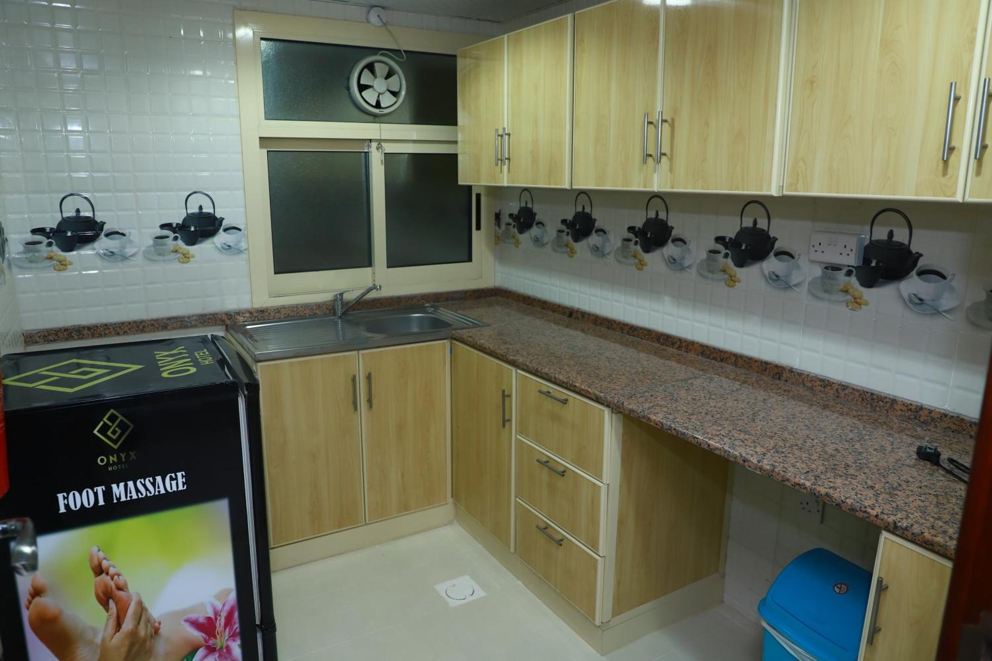 Onyx Hotel Apartments - Maha Hospitality Group Ajman Esterno foto